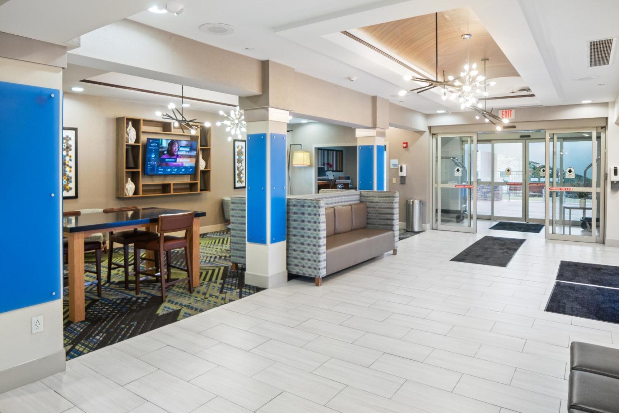 Holiday Inn Express And Suites Stroudsburg-Poconos By Ihg Exteriör bild