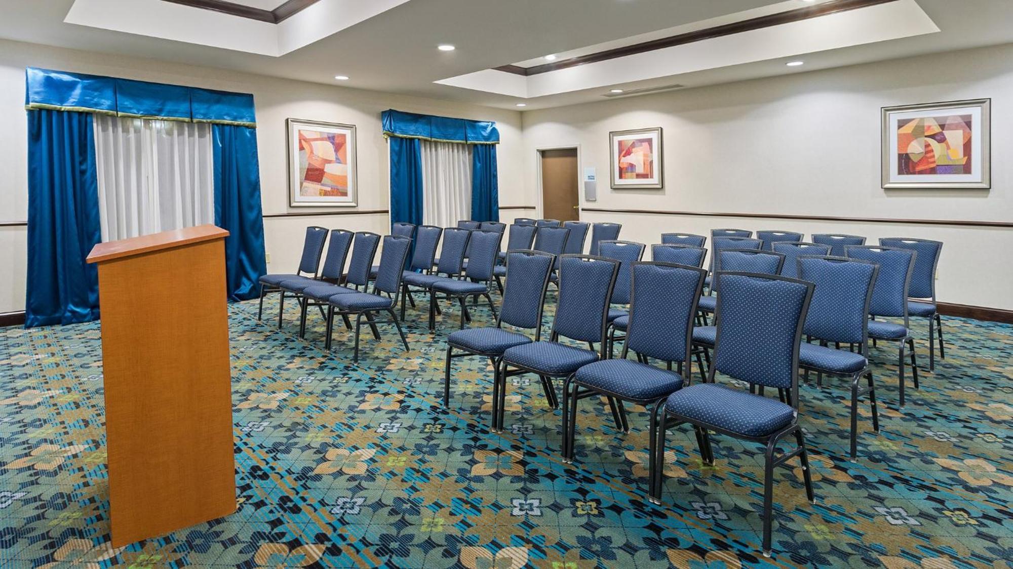 Holiday Inn Express And Suites Stroudsburg-Poconos By Ihg Exteriör bild