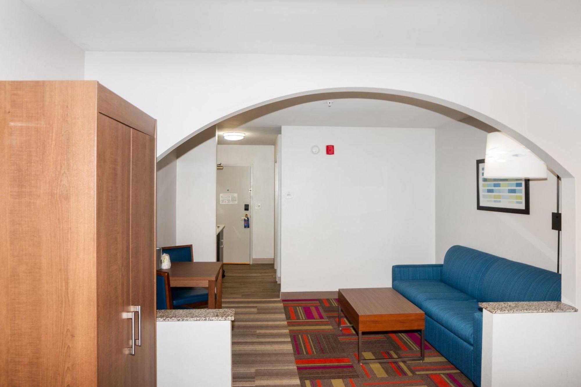 Holiday Inn Express And Suites Stroudsburg-Poconos By Ihg Exteriör bild