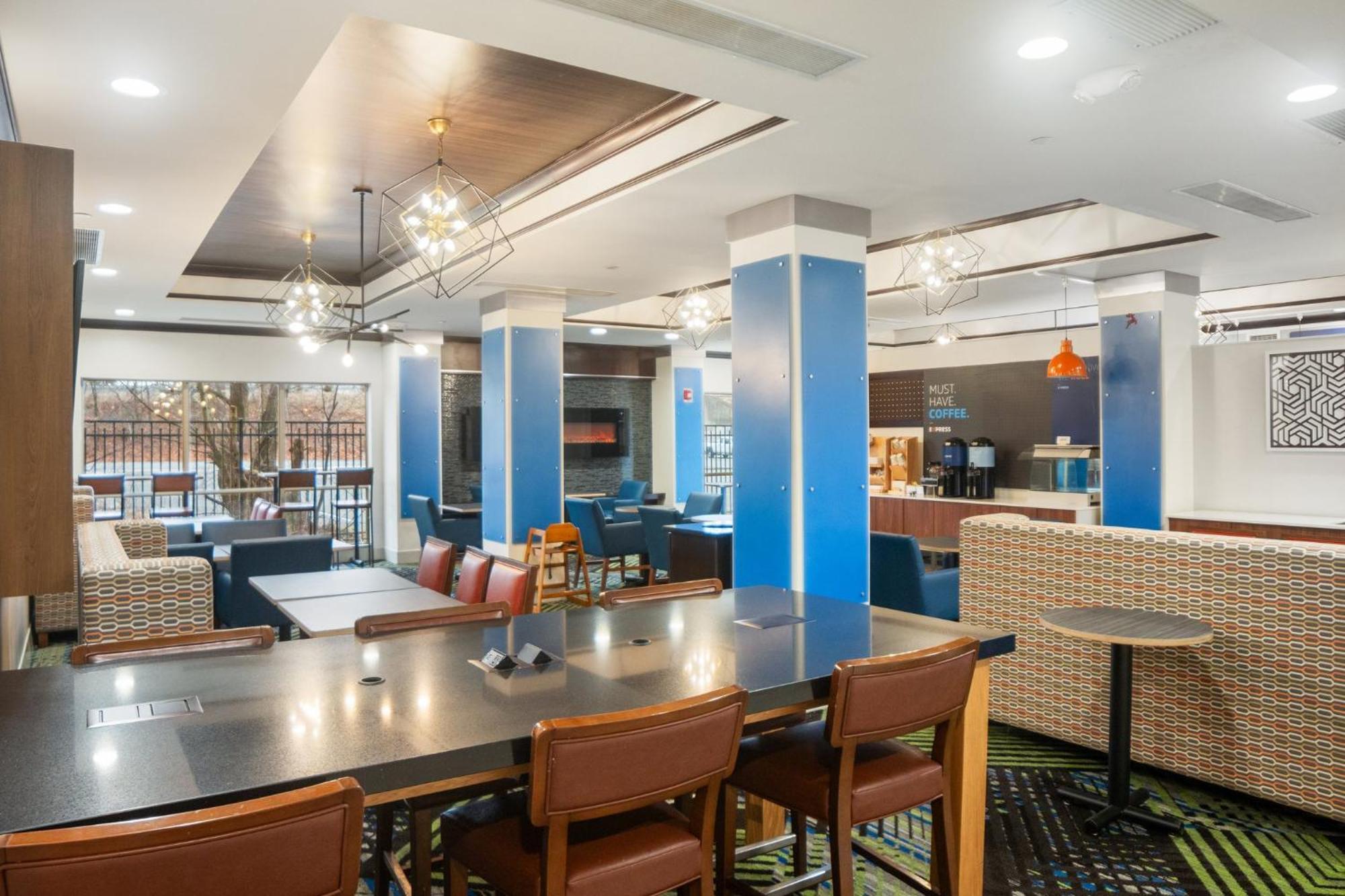 Holiday Inn Express And Suites Stroudsburg-Poconos By Ihg Exteriör bild