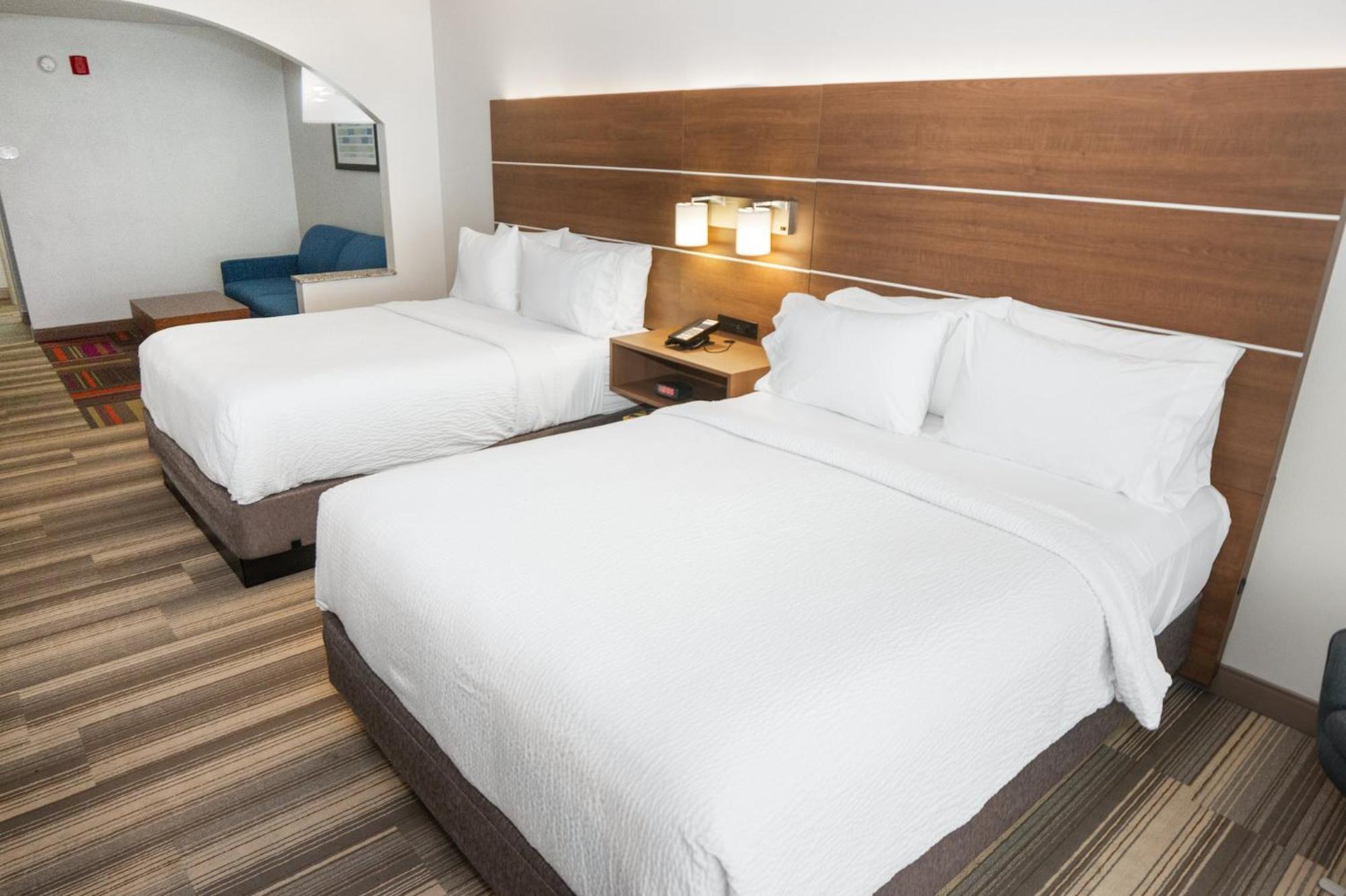 Holiday Inn Express And Suites Stroudsburg-Poconos By Ihg Exteriör bild